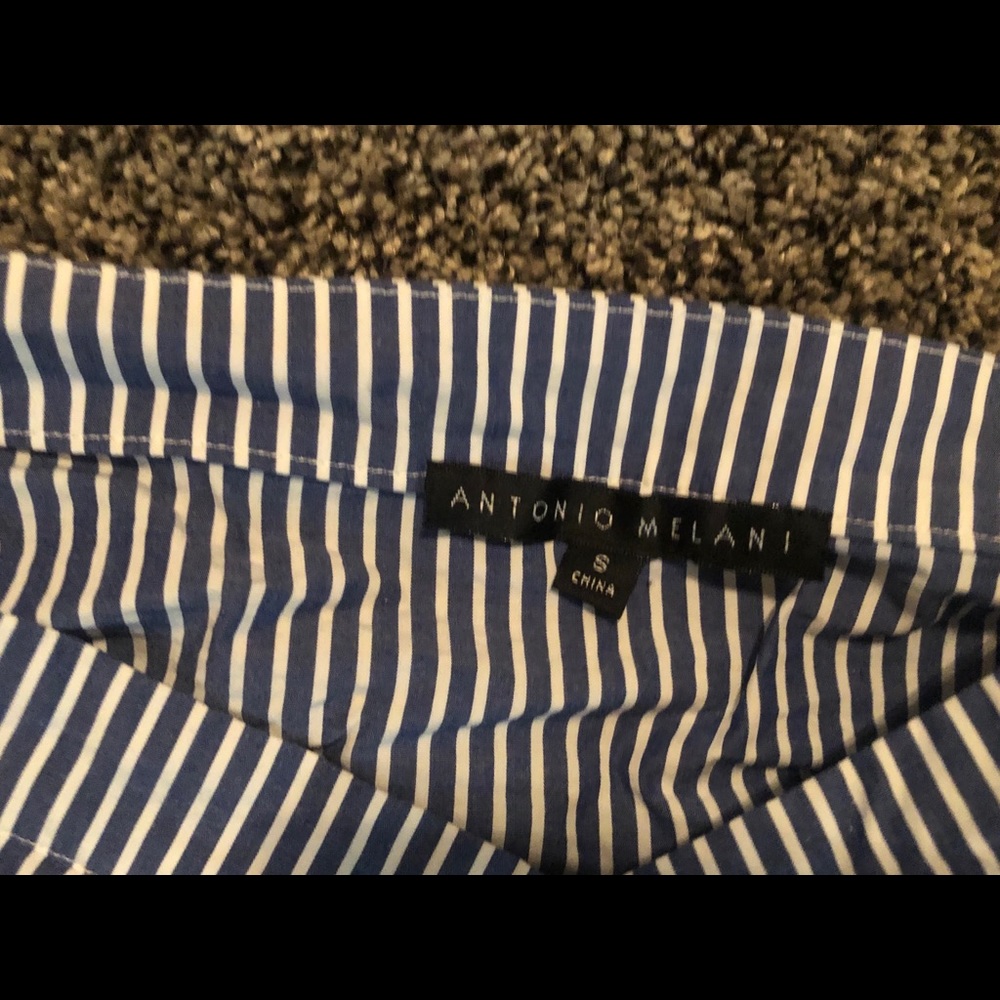 Blouse - Picture 2 of 2
